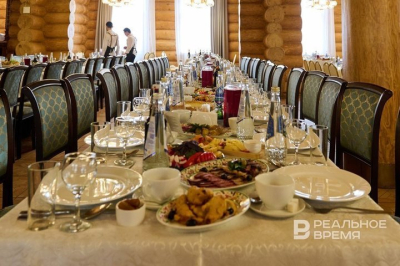 Татарстан оказался в топ‑10 регионов по тратам на общепит