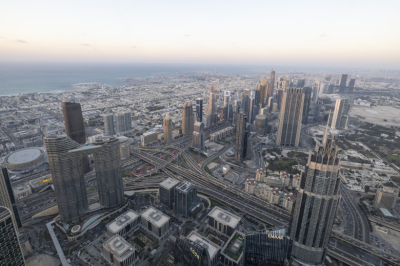 Удары Ирана 1 марта по ОАЭ и Израилю: последние новости, что с россиянами