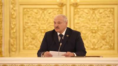 Лукашенко предостерег армян от повторения украинского сценария