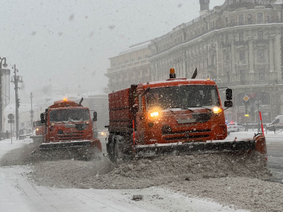 Спасатели предупредили москвичей о метели и снежных накатах на дорогах