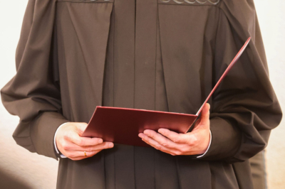 Для экс-замдиректора Росгвардии потребовали более суровый приговор