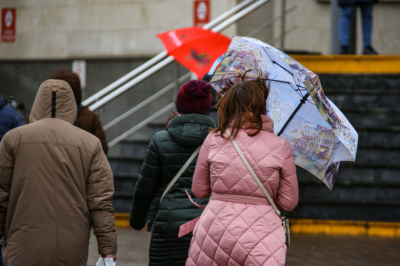 Москвичам пообещали семибалльный ветер