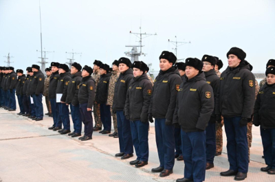 В Актау молодые матросы прошли начальный этап подготовки к службе на боевых кораблях