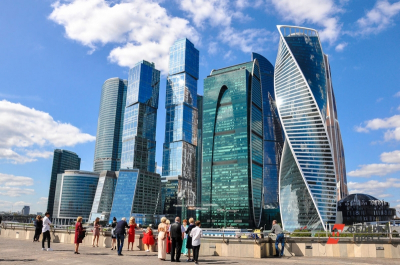 Синоптики предупредили москвичей о жаре до +33 градусов