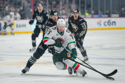 Гол Барабанова, травма Билялова: матч с &laquo;Трактором&raquo; обличил проблемы &laquo;Ак Барса&raquo;