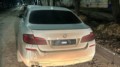 В Лениногорске пьяный водитель BMW сбил полицейского и попытался сбежать 18/04/2026 &ndash; Новости
