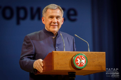 Минниханов поздравил женский волейбольный клуб &laquo;Динамо-Ак Барс&raquo; с чемпионским титулом